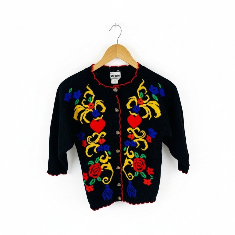 Vintage Knitwaves Black Intarsia Floral Heart Button Front Cardigan‎ Size M